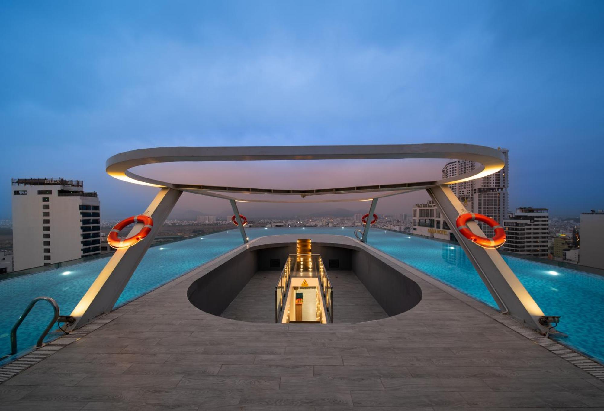 Grand Tourane Nha Trang Hotel Zewnętrze zdjęcie